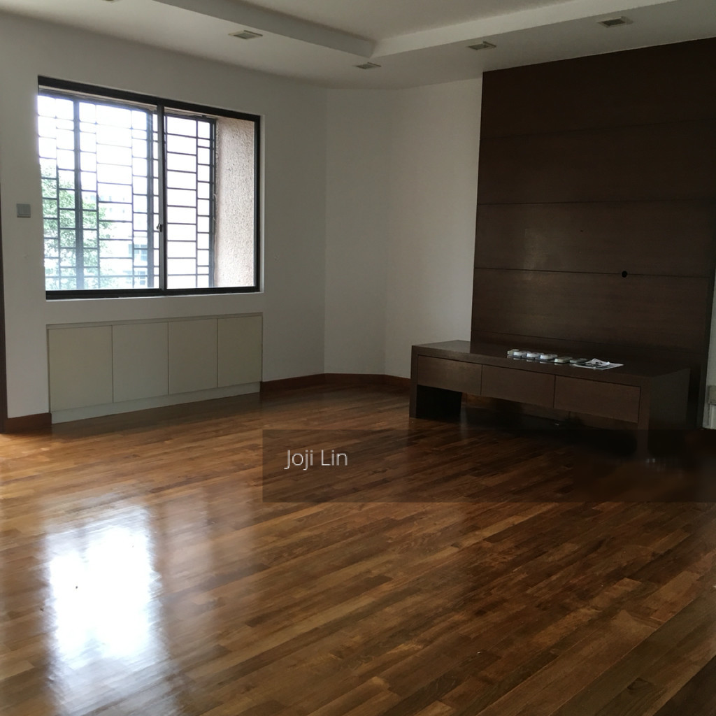 Mimosa Park (D28), Condominium #120145162